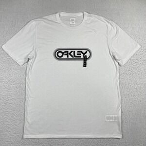Oakley Shirt Mens XL White Spell Out Graphic Tee‎ Casual Surf Skate Hydrolix